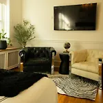 Chateau Connellsville Mcm Minimalist Suite